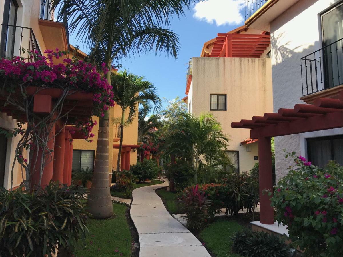 Villa Ikal Playa del Carmen Exterior photo