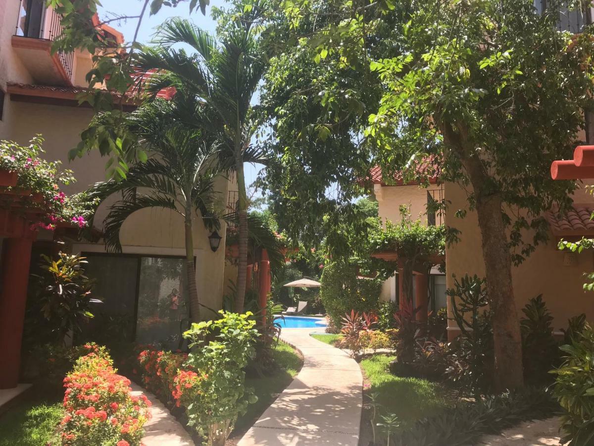 Villa Ikal Playa del Carmen Exterior photo